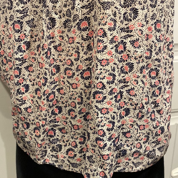 Womens Gap Tank - Picture 3 of 4